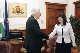 The Anti-corruption Act will enter into force within ten days, National Assembly Speaker Tsveta Karayancheva said during her meeting with European Commission President Jean-Claude Juncker. She informed her guest that the Bulgarian Parliament has reaffirmed its adoption today.